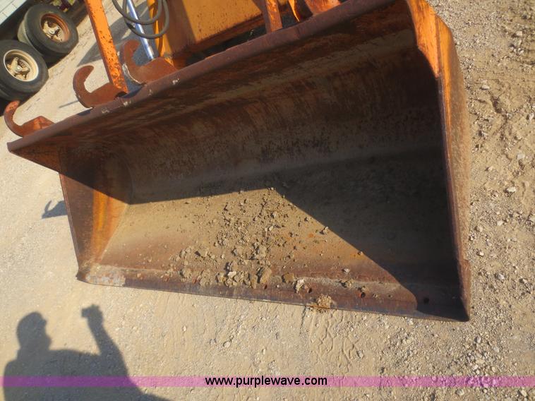 image for item F8296 1977 Case 580C landscape loader