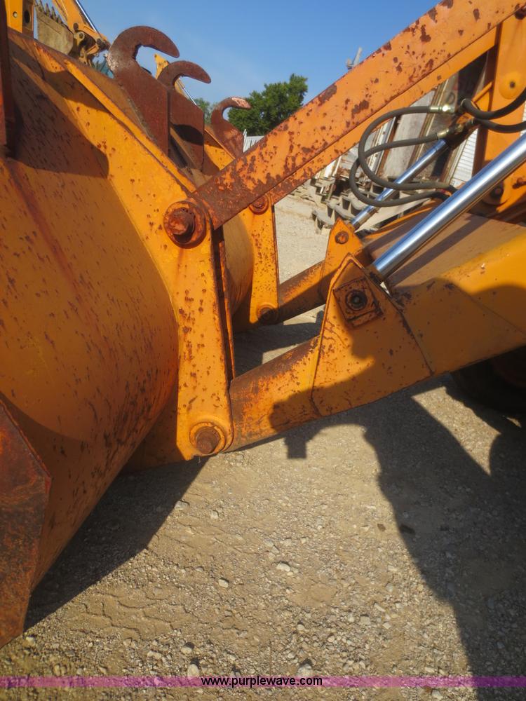 image for item F8296 1977 Case 580C landscape loader