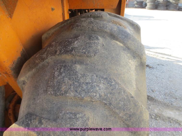 image for item F8296 1977 Case 580C landscape loader