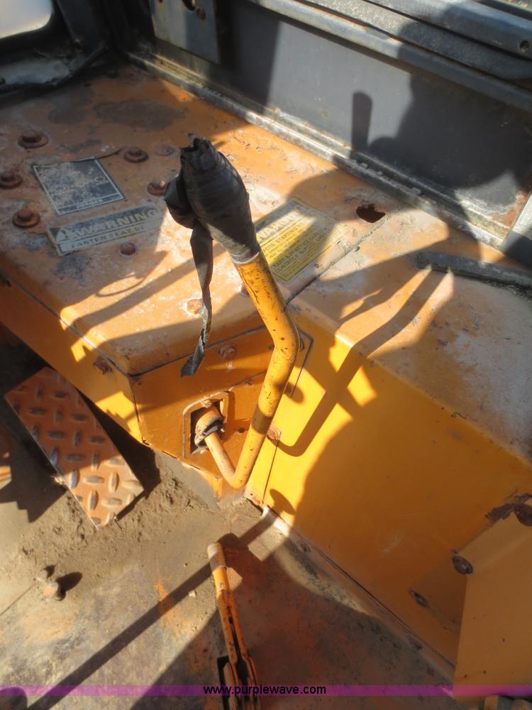 image for item F8296 1977 Case 580C landscape loader