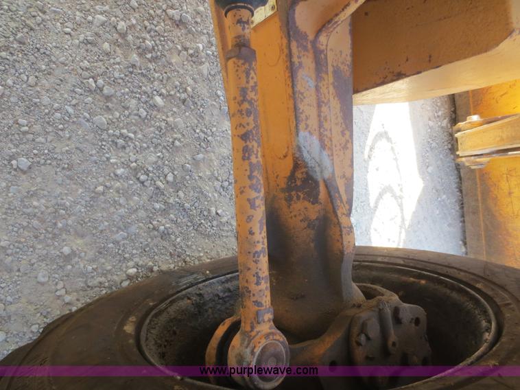 image for item F8297 1999 Case 580L Series 2 backhoe