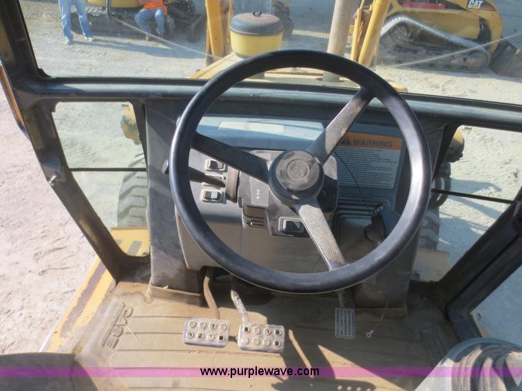 image for item F8297 1999 Case 580L Series 2 backhoe