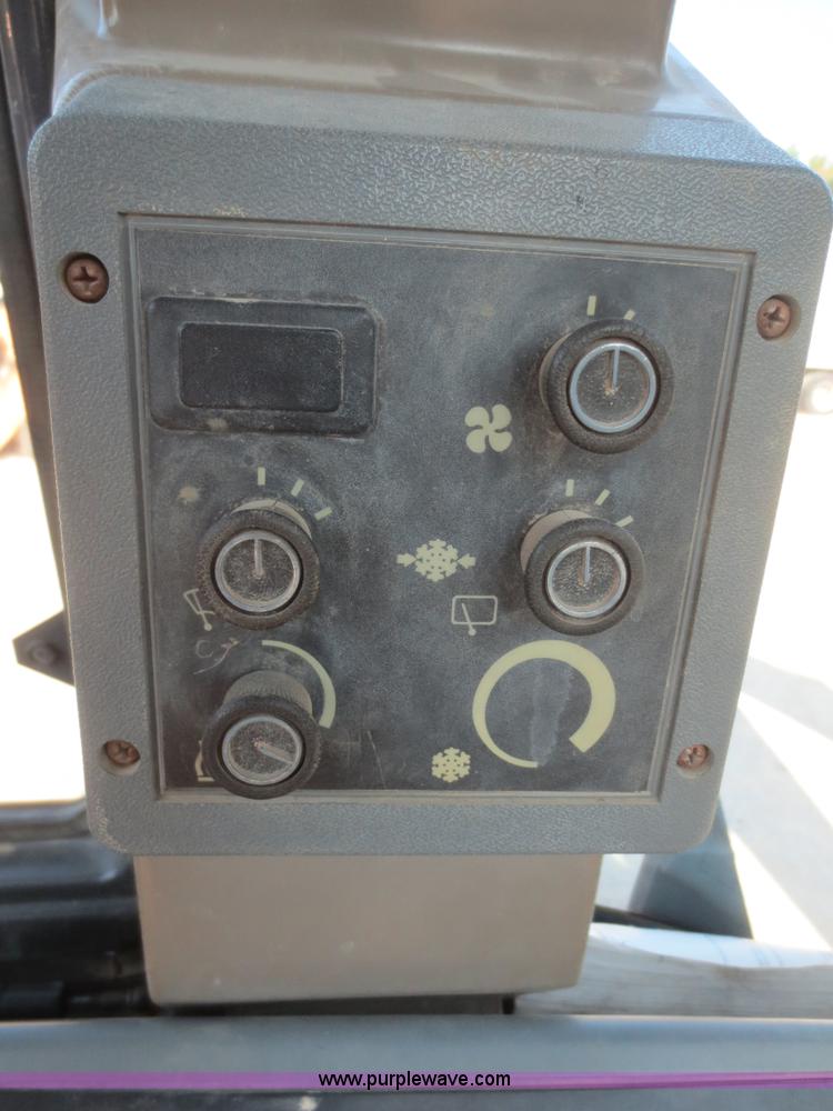 image for item F8297 1999 Case 580L Series 2 backhoe