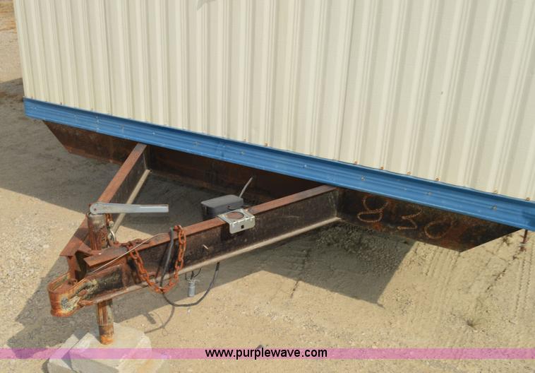 image for item F8298 2005 Office trailer