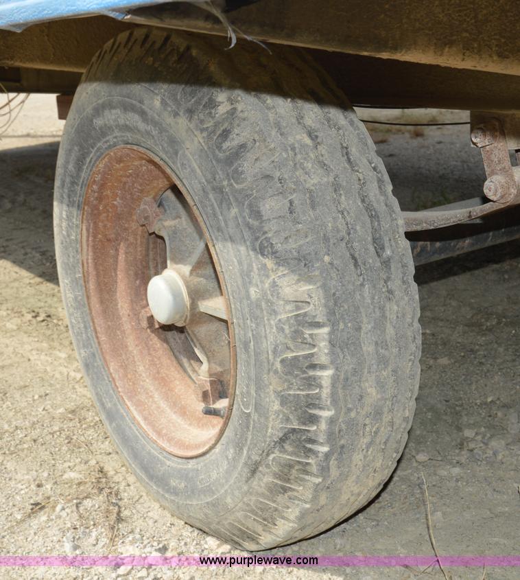 image for item F8298 2005 Office trailer