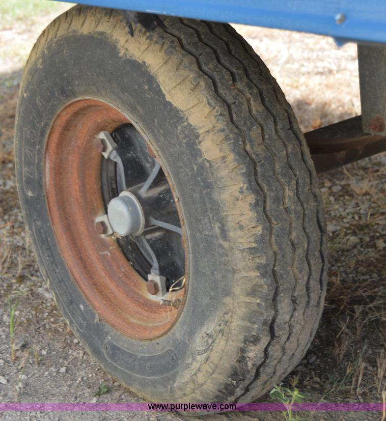 image for item F8300 2007 Office trailer