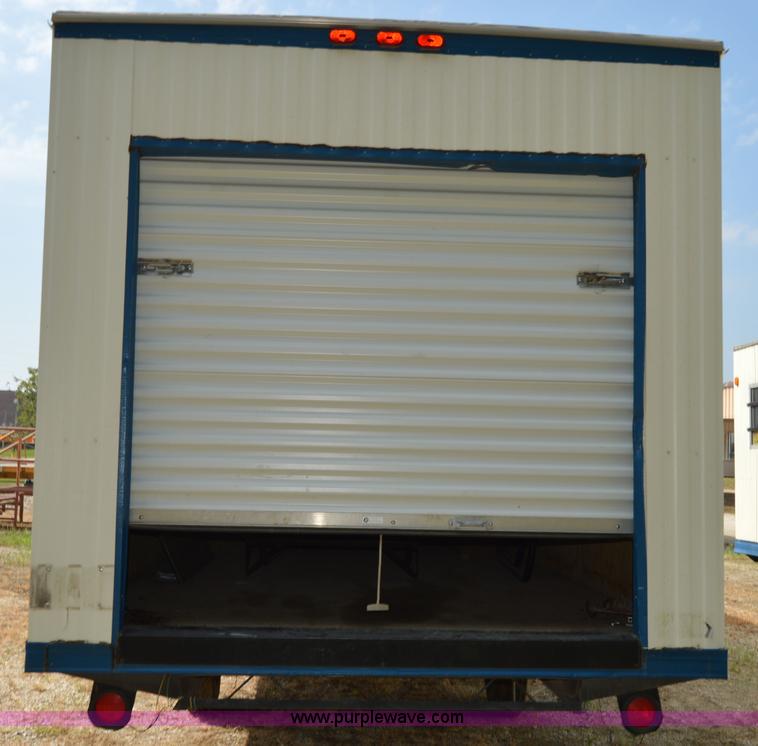 image for item F8300 2007 Office trailer