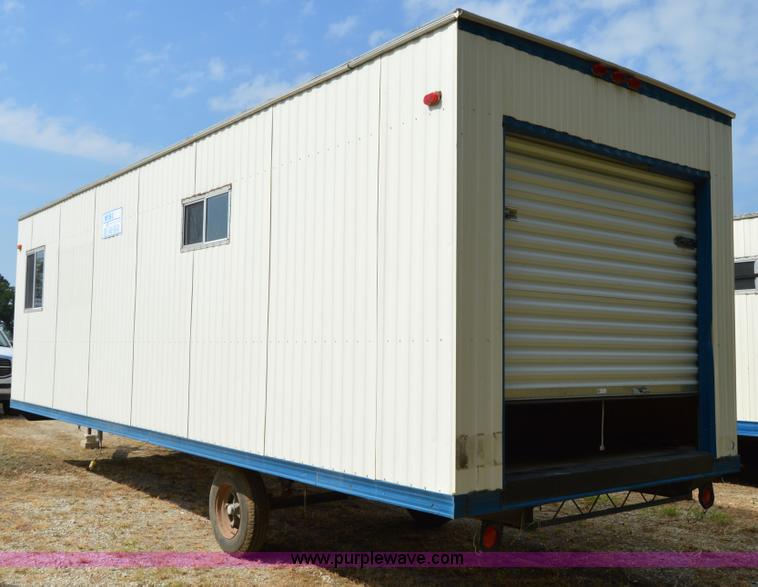 image for item F8300 2007 Office trailer