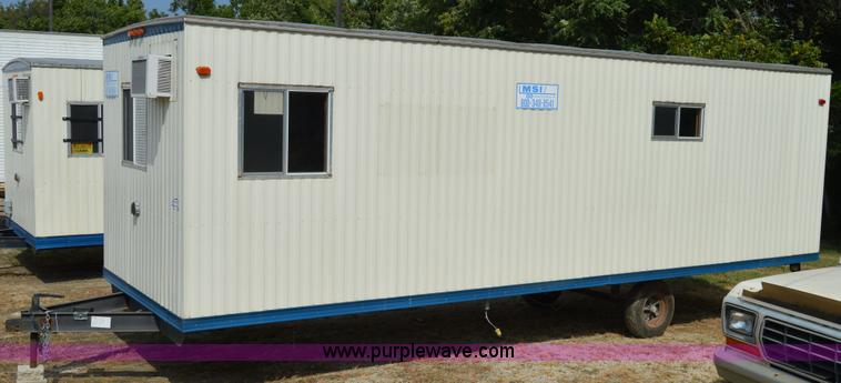 image for item F8300 2007 Office trailer