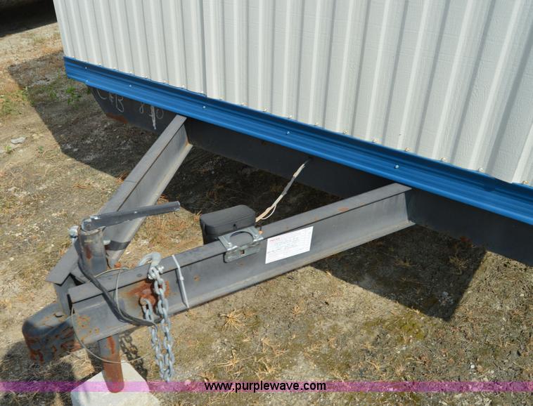 image for item F8300 2007 Office trailer