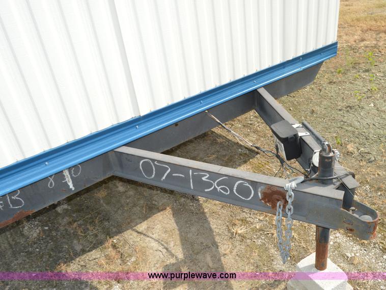 image for item F8300 2007 Office trailer