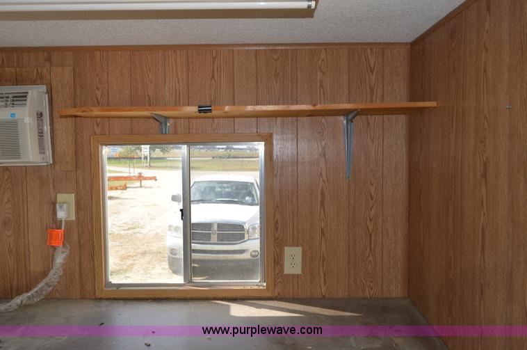 image for item F8300 2007 Office trailer
