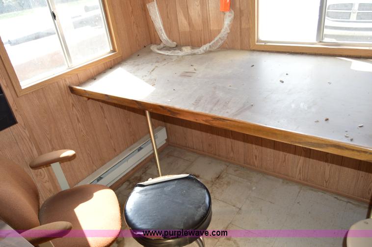 image for item F8300 2007 Office trailer