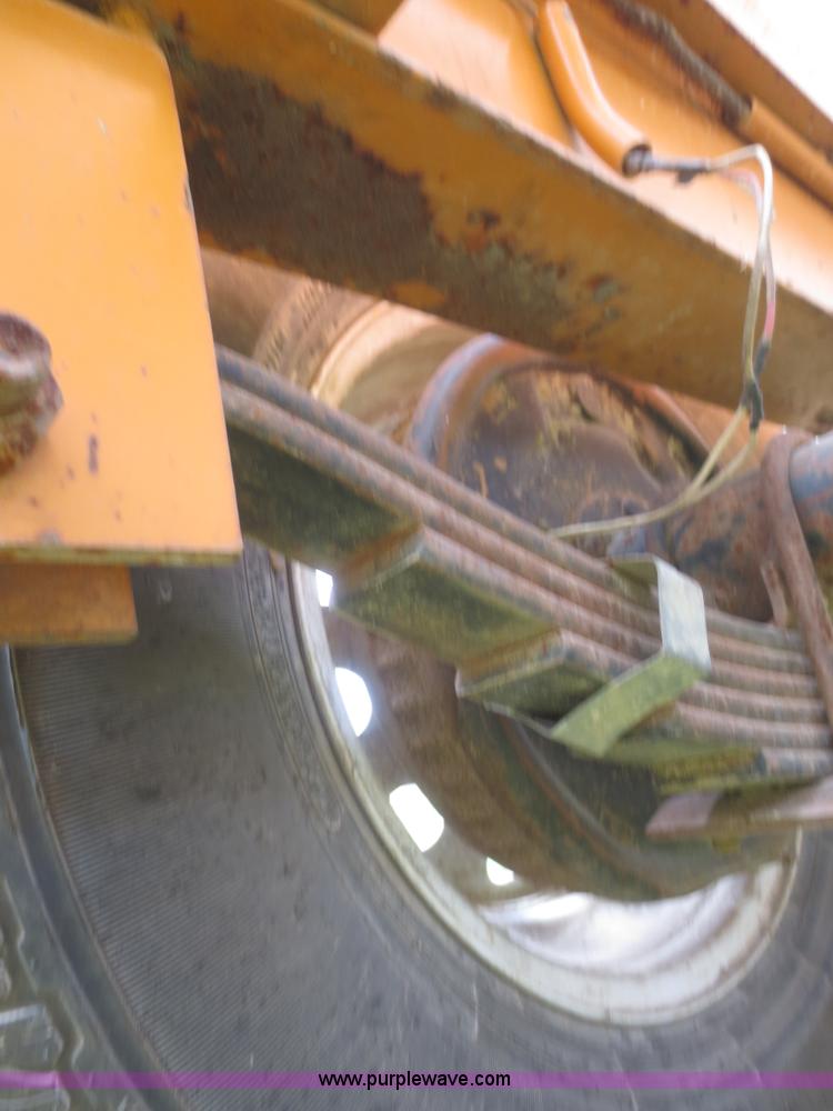 image for item F8302 2003