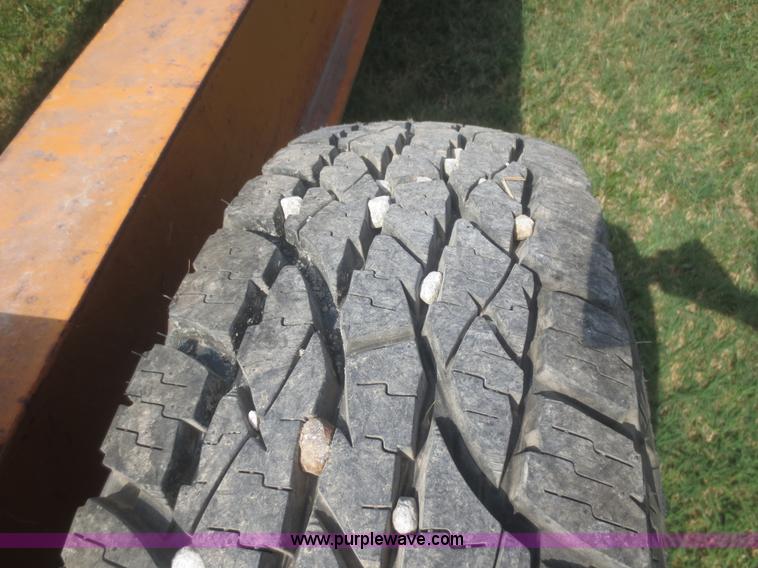 image for item F8302 2003