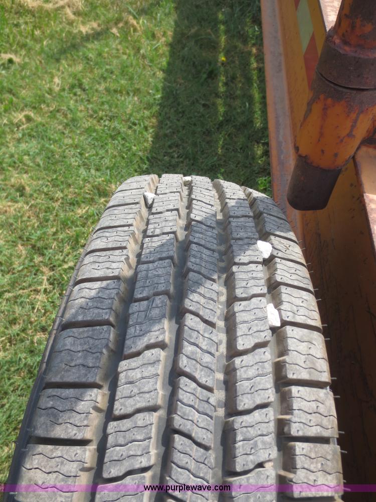 image for item F8302 2003