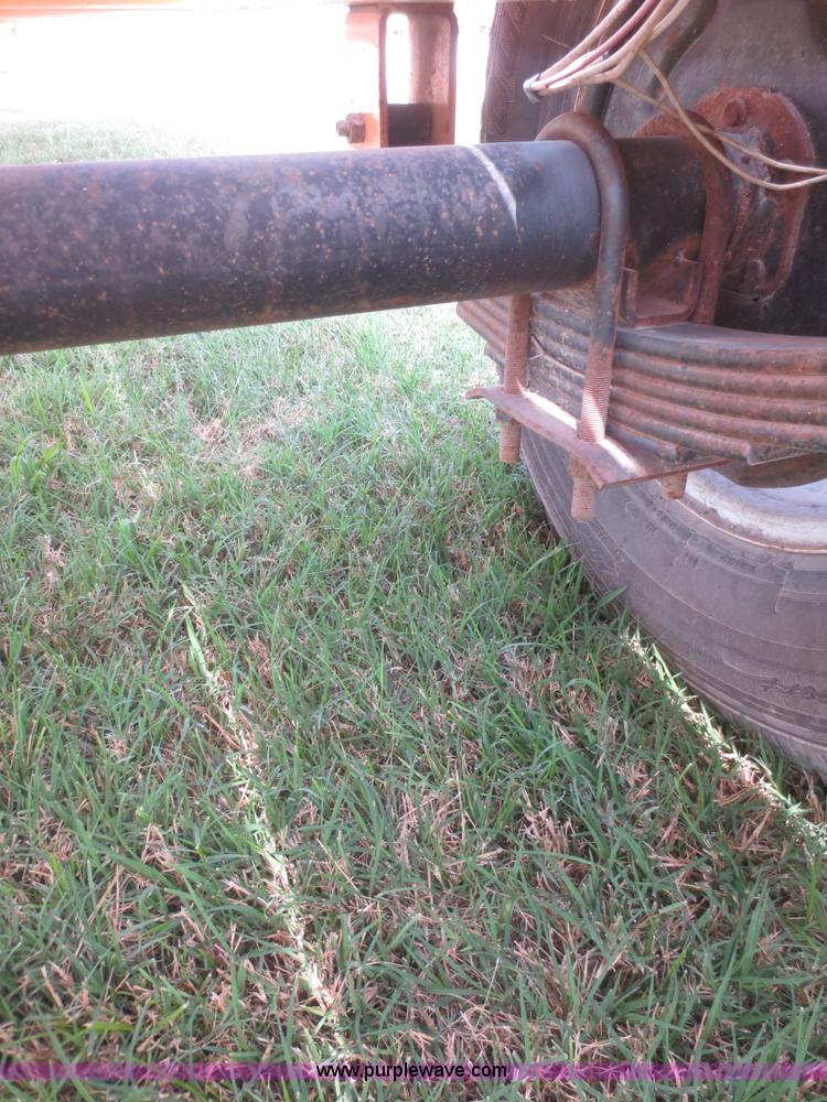 image for item F8302 2003