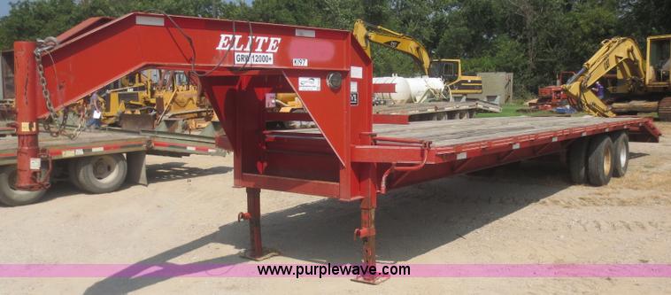 image for item F8303 2005 Elite gooseneck trailer