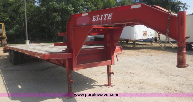 image for item F8303 2005 Elite gooseneck trailer