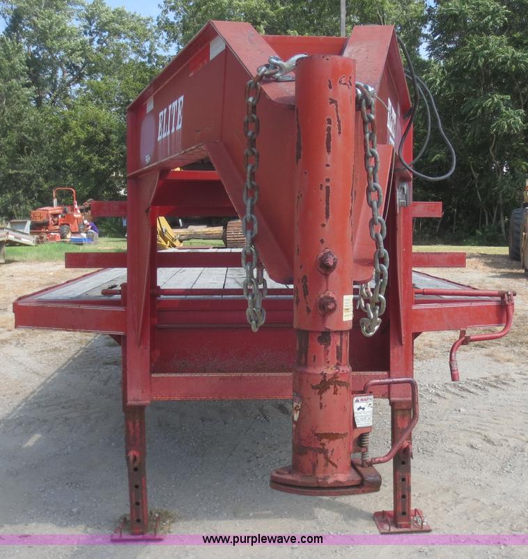 image for item F8303 2005 Elite gooseneck trailer
