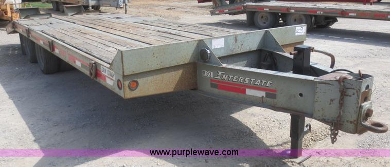image for item F8305 2006 Interstate 20DT equipment trailer