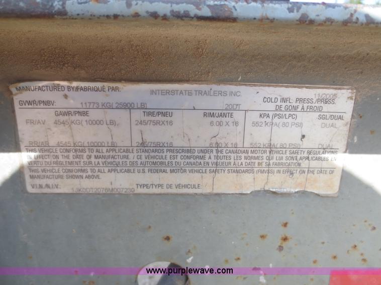 image for item F8305 2006 Interstate 20DT equipment trailer