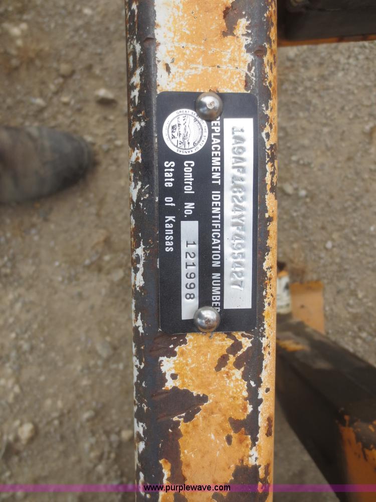 image for item F8306 2000 Vactron PMD-800DT vac trailer