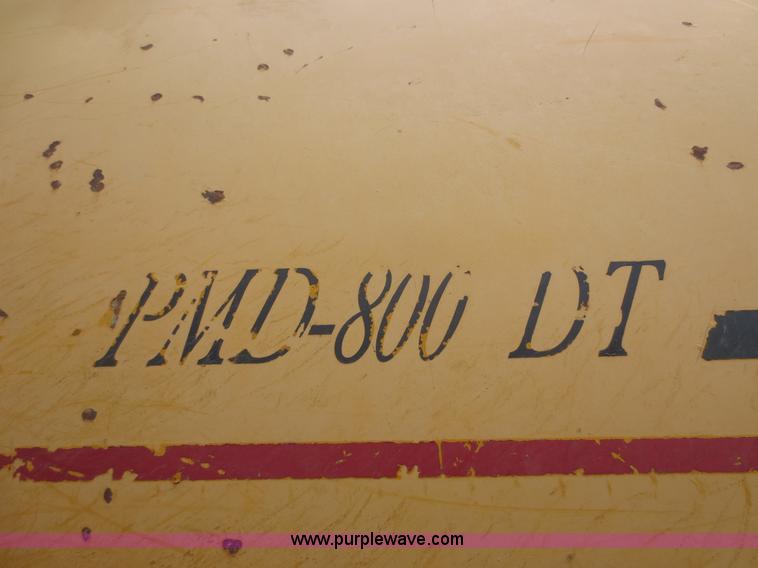 image for item F8306 2000 Vactron PMD-800DT vac trailer