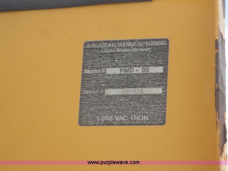 image for item F8306 2000 Vactron PMD-800DT vac trailer