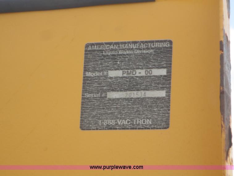 image for item F8306 2000 Vactron PMD-800DT vac trailer