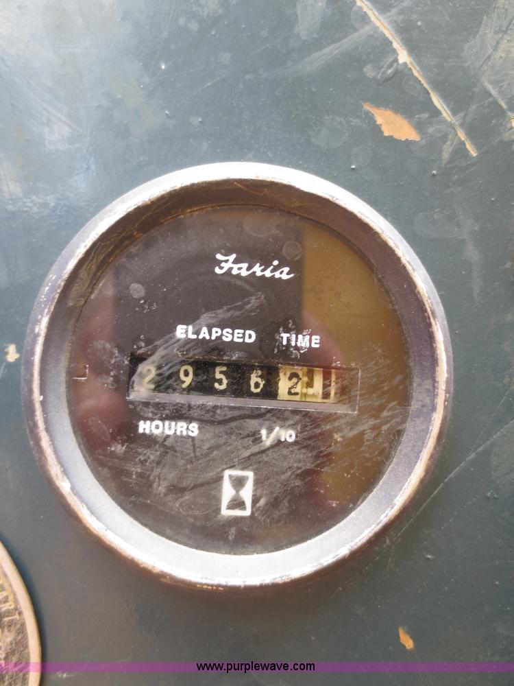 image for item F8306 2000 Vactron PMD-800DT vac trailer