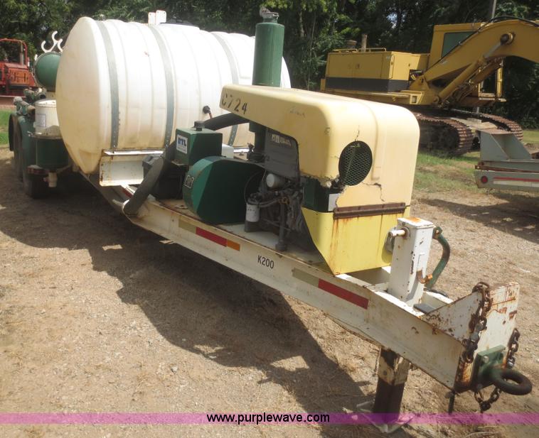 image for item F8307 2000 Ring-o-matic Jet vac trailer