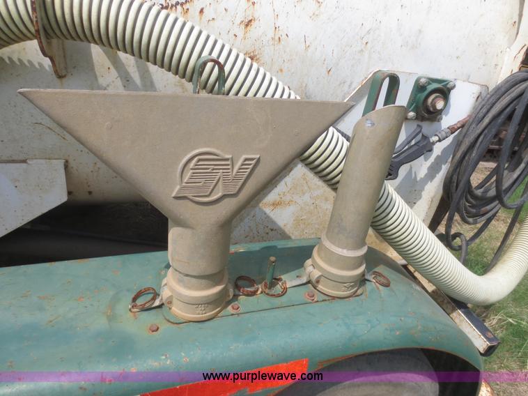 image for item F8307 2000 Ring-o-matic Jet vac trailer