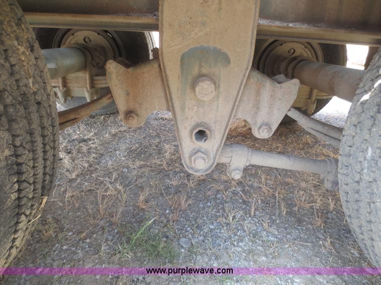 image for item F8308 1997 Interstate 20DT equipment trailer