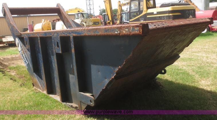 image for item F8309 Rock box