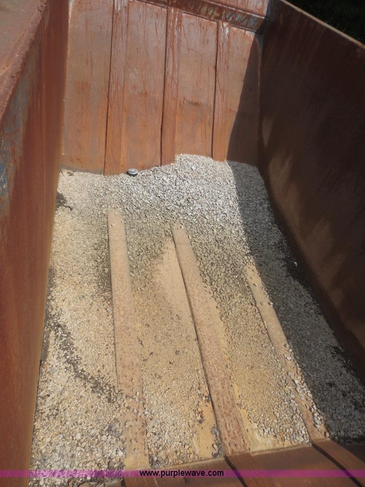 image for item F8309 Rock box