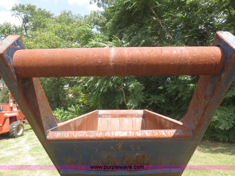 image for item F8309 Rock box