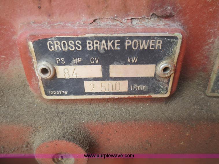 image for item F8310 1996 Ditch Witch 7610 trencher