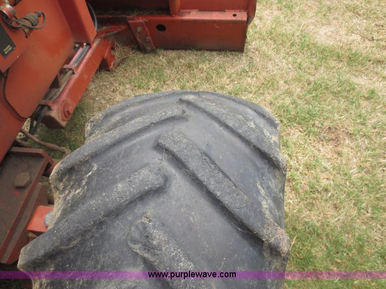 image for item F8310 1996 Ditch Witch 7610 trencher