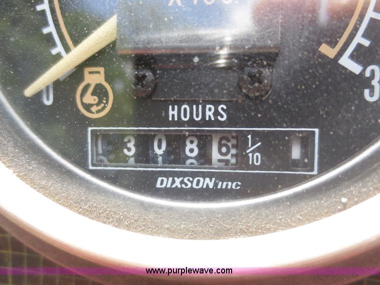 image for item F8310 1996 Ditch Witch 7610 trencher