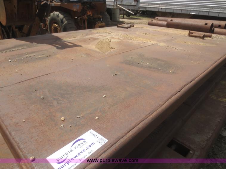 image for item F8315 (2) steel trench boxes