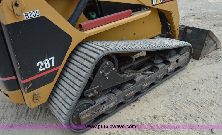 image for item I2240 2003 Caterpillar 287 tracked skid steer