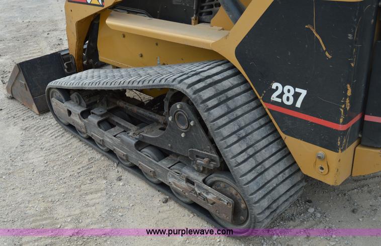 image for item I2240 2003 Caterpillar 287 tracked skid steer