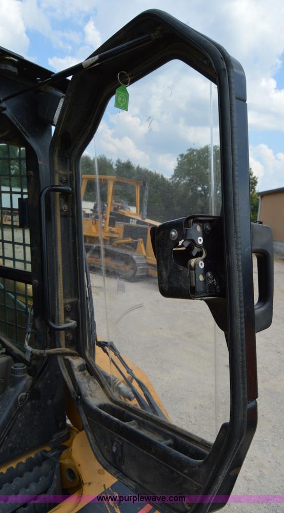 image for item I2240 2003 Caterpillar 287 tracked skid steer