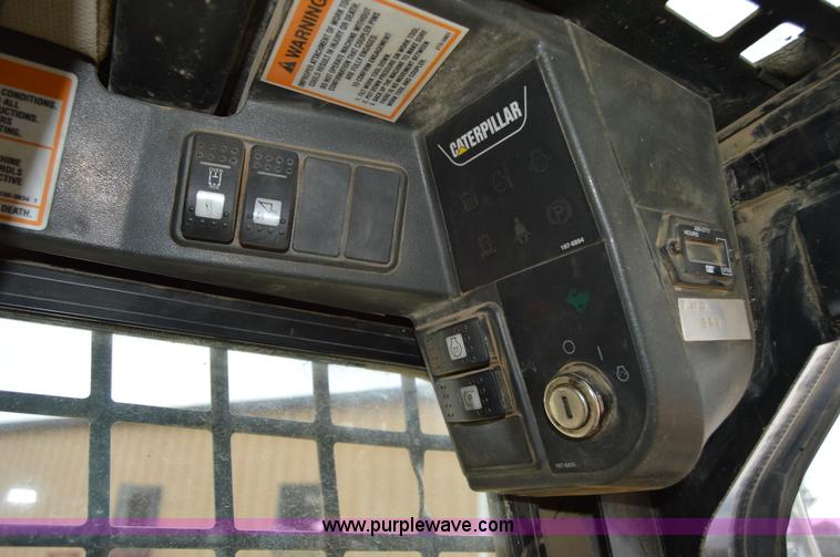 image for item I2240 2003 Caterpillar 287 tracked skid steer