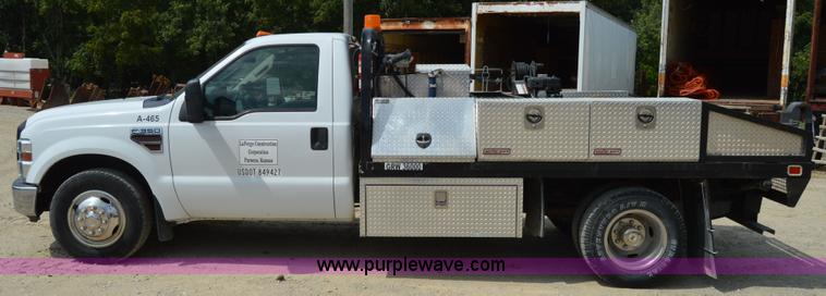 image for item I2241 2008 Ford F350 Super Duty XL service truck