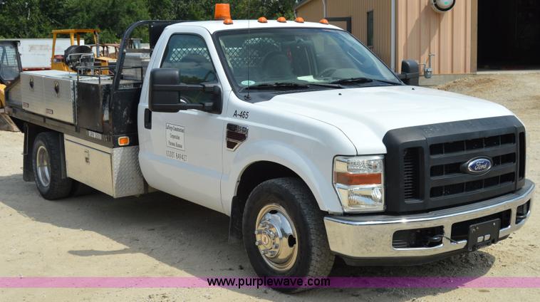 image for item I2241 2008 Ford F350 Super Duty XL service truck