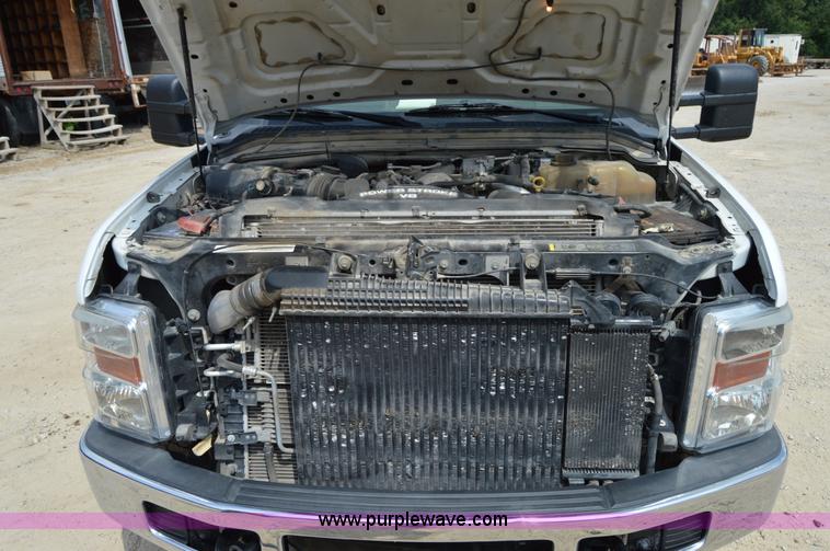 image for item I2241 2008 Ford F350 Super Duty XL service truck