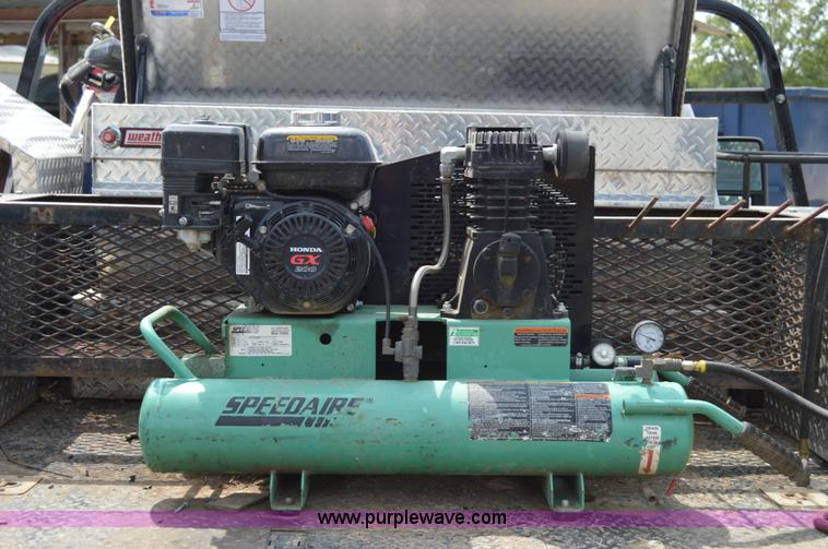 image for item I2241 2008 Ford F350 Super Duty XL service truck