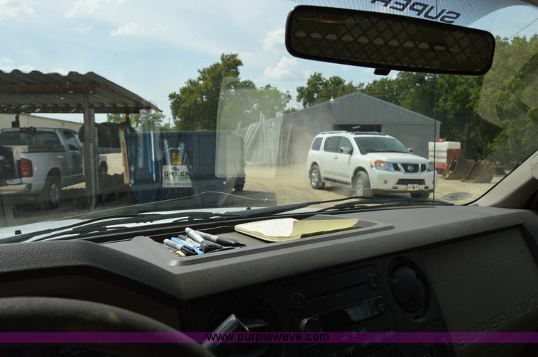 image for item I2241 2008 Ford F350 Super Duty XL service truck